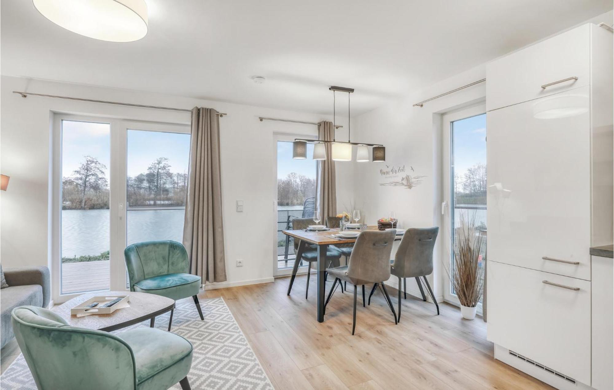 Amazing Home In Tossens With Wifi 외부 사진
